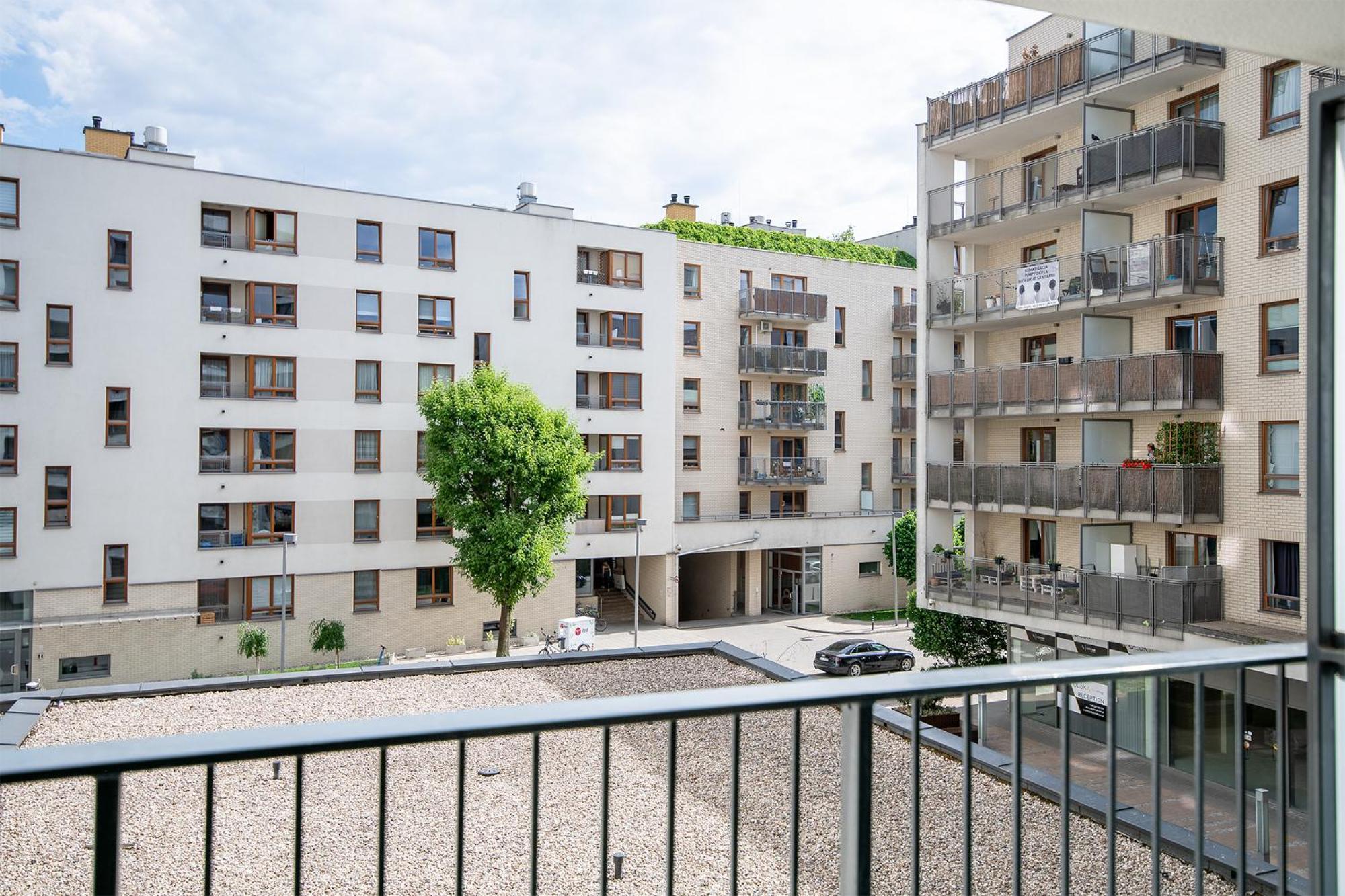 Rentplanet - Apartamenty Wolska ワルシャワ エクステリア 写真
